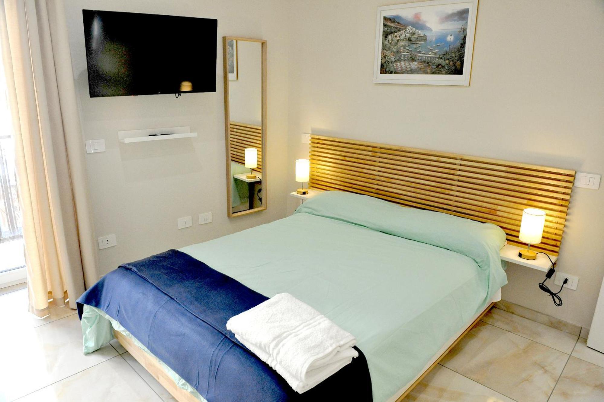 B&B Al Corso ปากานิ ภายนอก รูปภาพ