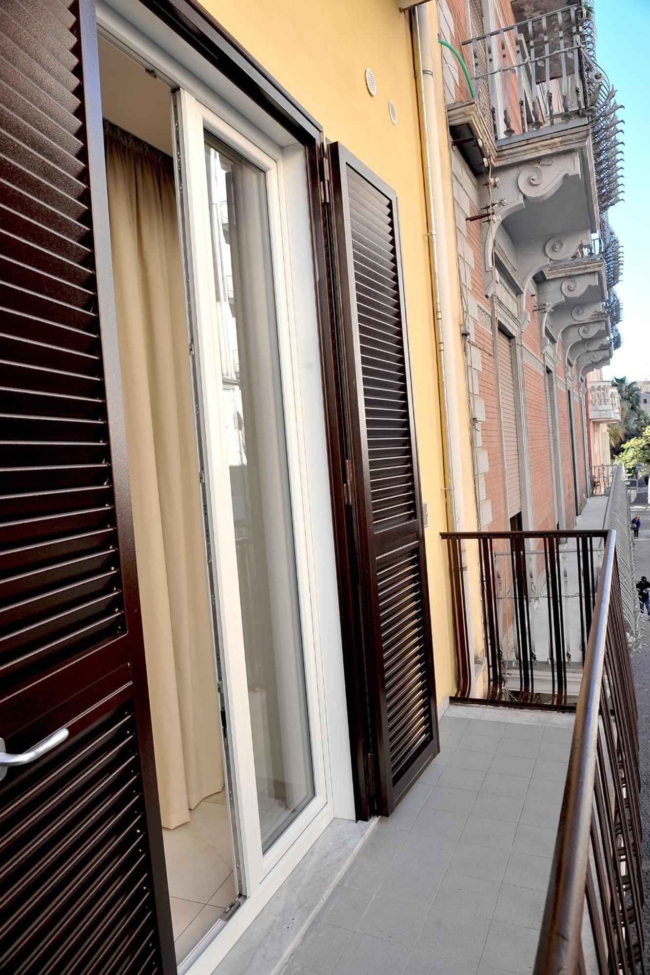 B&B Al Corso ปากานิ ภายนอก รูปภาพ
