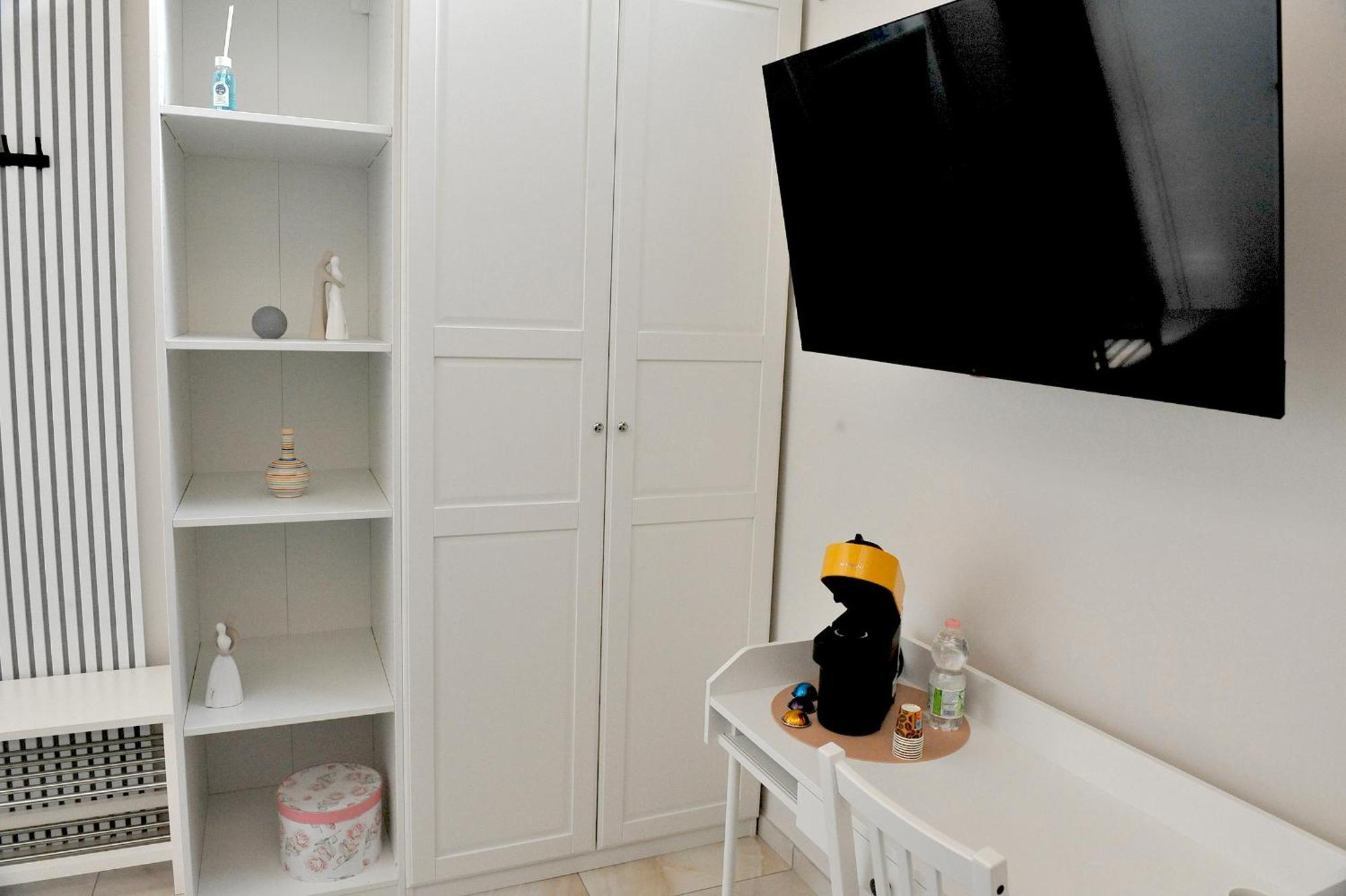 B&B Al Corso ปากานิ ภายนอก รูปภาพ